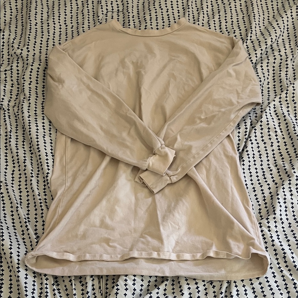 Fashion Nova Cream Long Sleeve Tee